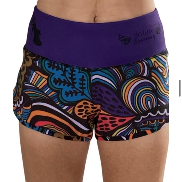 Flowered 3 inch running shorts. Size XL. - Picture 1 of 4